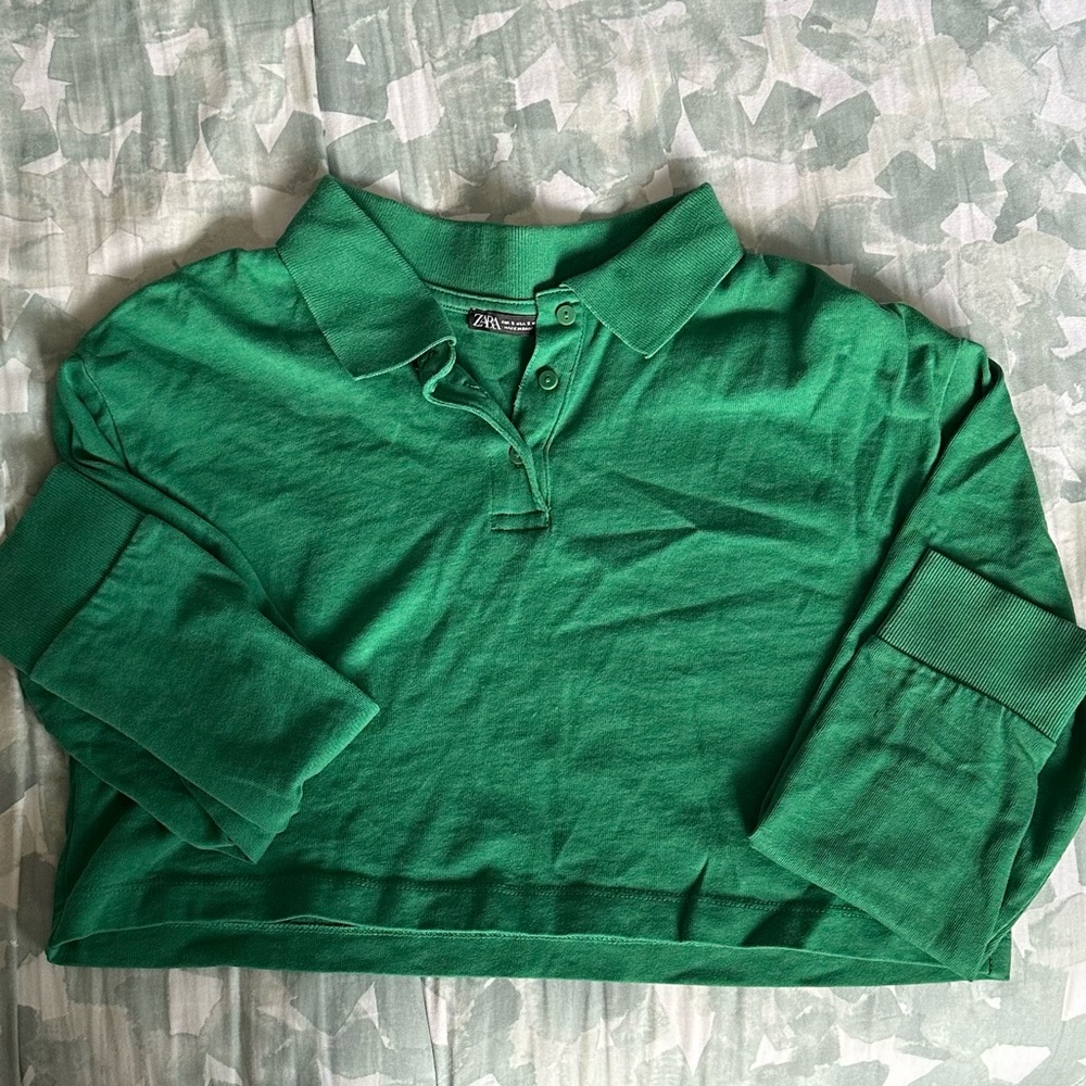 Cropped Zara Green Collared Longsleeve